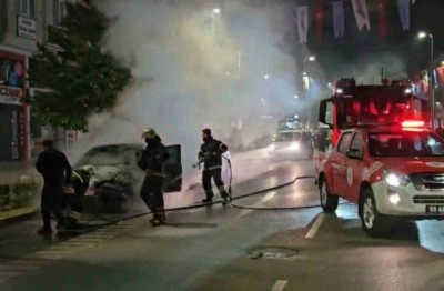 Kontağı çevirir çevirmez otomobil yanmaya başladı