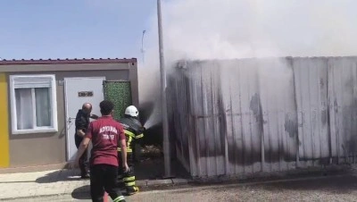 Konteyner kentte çıkan yangın panik yarattı