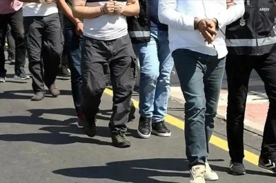 Konya Merkezli 17 İlde FETÖ Operasyonu: 21 Şüpheli Gözaltında