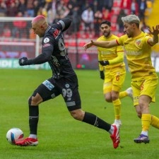 Konyaspor’da Blaz Kramer, 7. golünü attı