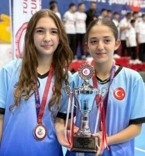 K&ouml;yceğiz&rsquo;den iki sporcu Floor Curling Milli Takım kampına se&ccedil;ildi