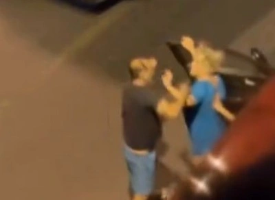 Kuşadası’nda ilginç kavga, 2 kadın bir erkek mahalleyi ayağa kaldırdı