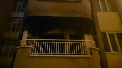 K&uuml;tahya&rsquo;da apartman yangını: 1 kişi hayatını kaybetti, 2 kişi yaralandı