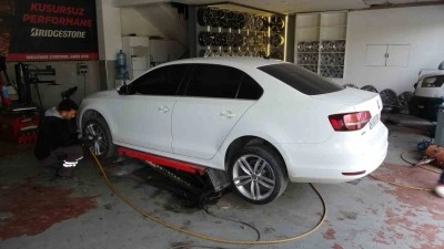 K&uuml;tahya&rsquo;da lastik&ccedil;ilerde yoğunluk