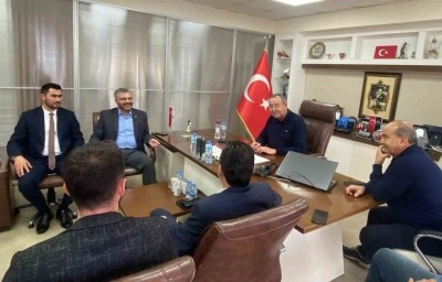 KUTO Y&ouml;netimi, Kuşadası ve Turizm B&ouml;lgelerinin sorunlarını &Ouml;zmen&rsquo;e aktardı