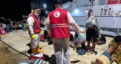 Libya a&ccedil;ıklarında 95 g&ouml;&ccedil;meni taşıyan iki tekne alabora oldu: 4 &ouml;l&uuml;