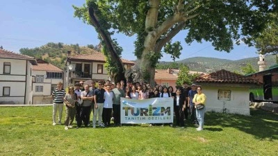 Liseli Gençlere Doğa ve Kültür Gezisi Düzenledi