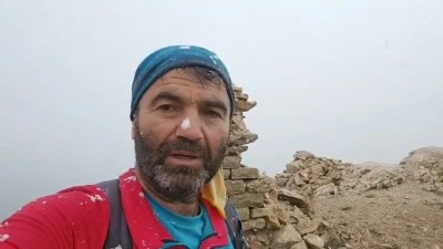 Makam dağında kar s&uuml;rprizi