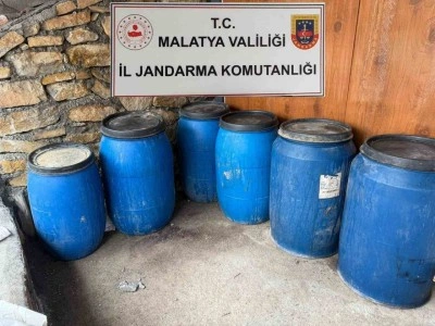 Malatya’da kaçak alkol ve tütün operasyonu