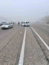 Malatya&rsquo;da otomobil ile hafif ticari ara&ccedil; &ccedil;arpıştı: 1 yaralı