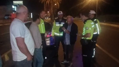 Manavgat’ta Trafik Kazası: Otomobiller Çarpıştı, 1 Kişi Yaralandı