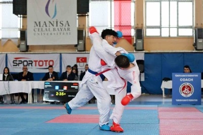 Manisa CBÜ’de karate şampiyonası heyecanı başladı