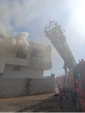 Mardin’de müstakil evdeki yangın söndürüldü