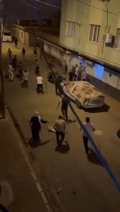 Mardin Kızıltepe'de Silahlı ve Sopalı Kavga: 3 Kişi Yaralandı