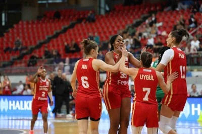 Melikgazi Kayseri d&ouml;rd&uuml;nc&uuml; mağlubiyetini aldı