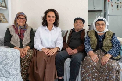 Şehit annelerini unutmadılar