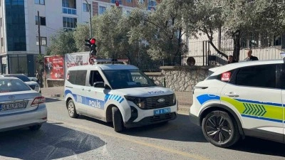 Menteşe&rsquo;de silahlı ve bı&ccedil;aklı kavga iddası