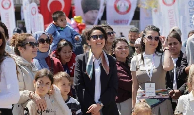 Menteşe&rsquo;de uluslararası &ccedil;ocuk şenliği başladı
