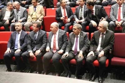 Merkez Bankası Başkanı Karahan, Denizli’de iş dünyası temsilcileriyle bir araya geldi