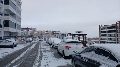 Merkez Beyaza B&uuml;r&uuml;nd&uuml;, Kırsalda Ulaşım Aksadı