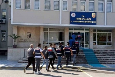 Mersin&rsquo;de aranan 26 şahıs jandarma ekiplerince yakalandı