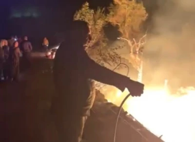 Mersin Erdemli’de Baraka Yangını Seralara Sıçramadan Söndürüldü