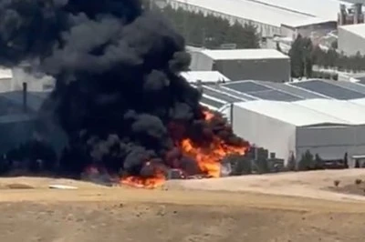 Meyve suyu fabrikasında büyük yangın