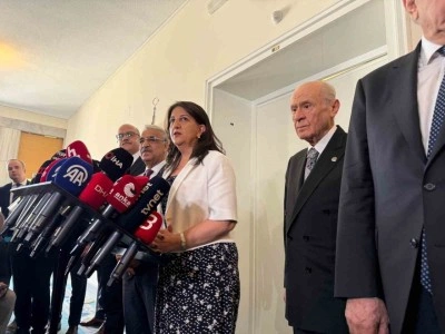 MHP lideri Bahçeli DEM Parti heyetiyle görüştü