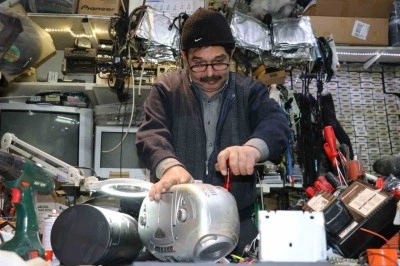 Modern çağa yenik düşen radyolar, doğal afetlerde hayat kurtarabilir