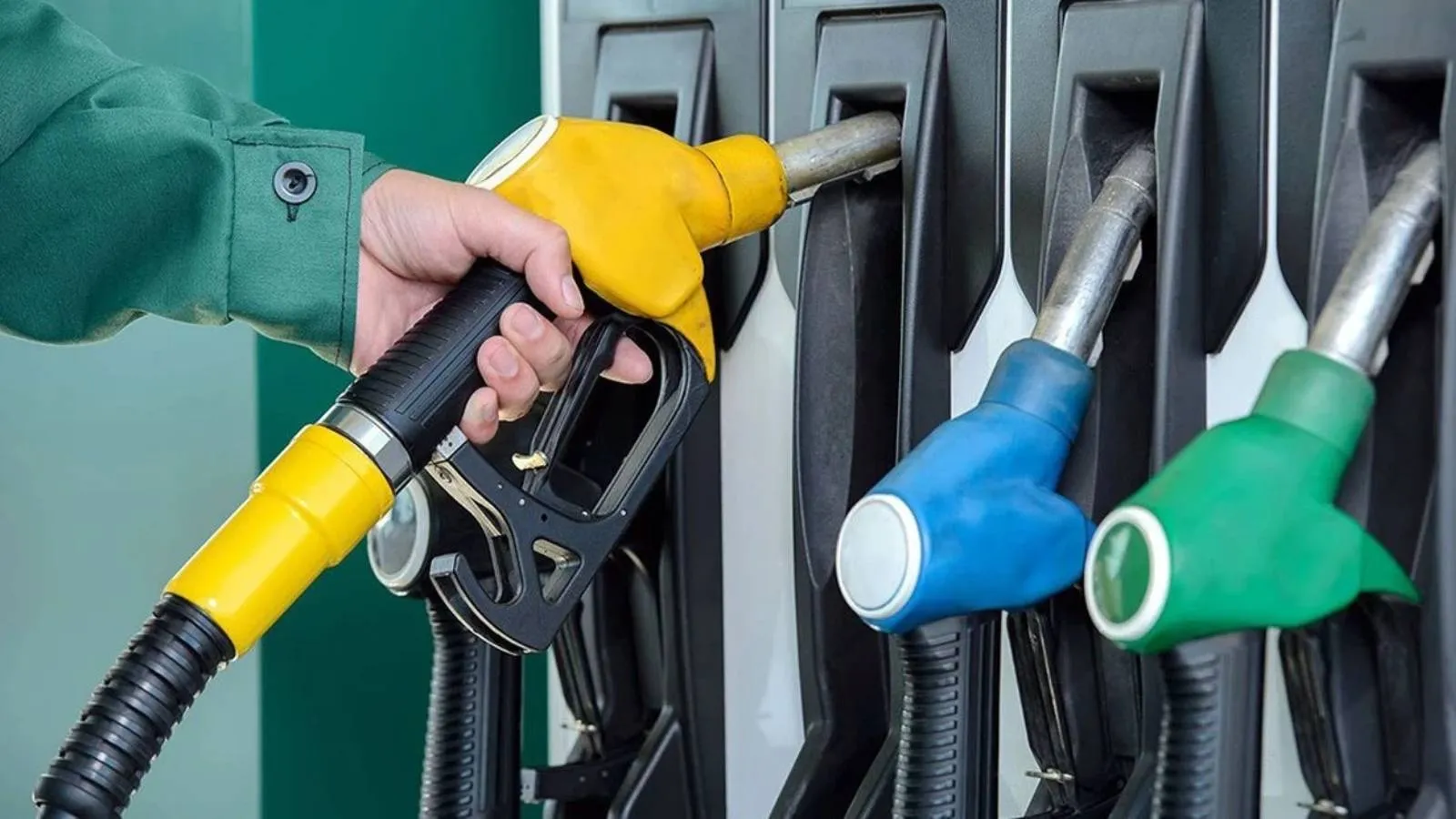 Motorine gece yarısı b&uuml;y&uuml;k zam geliyor
