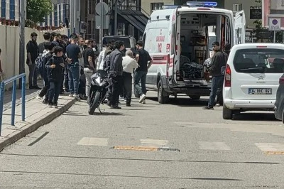 Motosiklet Faciası: 10 Yaşındaki &Ccedil;ocuk Ağır Yaralandı