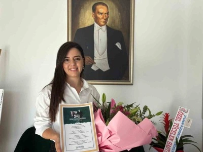 MTK Koleji Anaokulu Yıldızlar sınıfı velilerinden Dar&uuml;şşafaka&rsquo;ya anlamlı bağış