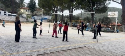 Muğla Acil Çağrı Merkezi, Göktepe’de geleceğin bireyleriyle buluştu