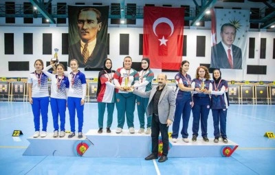 Muğla B&uuml;y&uuml;kşehir ok&ccedil;uları T&uuml;rkiye ikincisi