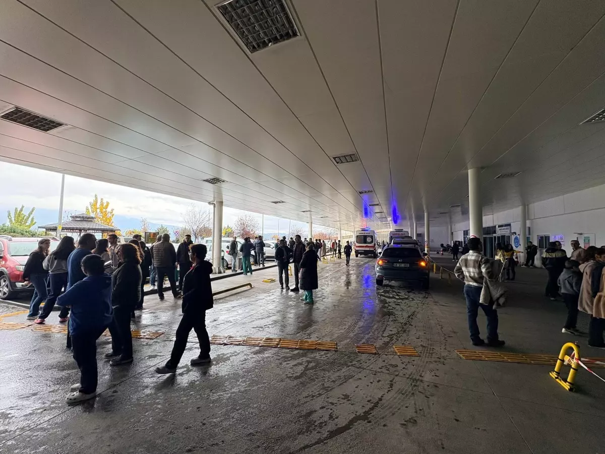 Muğla'da hastanede kimyasal madde döküldü; 2 personel etkilendi