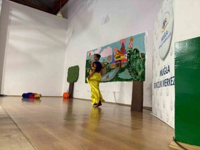 Muğla’da Ramazan ayında çocuk tiyatrosu miniklerle buluştu