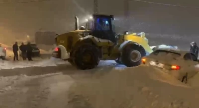 Muş&rsquo;ta kar yağışı: 345 k&ouml;y yolu ulaşıma kapandı