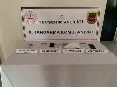 Narkotik k&ouml;peği &rsquo;Zırh&rsquo; uyuşturucu sevkiyatını engelledi