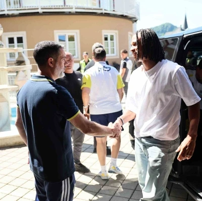 Nathan Ake, Fenerbah&ccedil;e&rsquo;de ilk &ccedil;alışmasını yaptı
