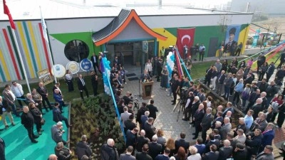Nil&uuml;fer Belediyesi&rsquo;nin d&ouml;rd&uuml;nc&uuml;, kreş ve g&uuml;nd&uuml;z bakımevi a&ccedil;ıldı