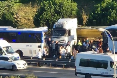 O İlimizde Zincirleme Kaza: 1 Ölü, 9 Yaralı 