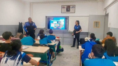 Öğrencilere polis mesleği anlatıldı
