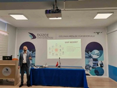 &Ouml;ğrencilere ERP&rsquo;yi anlattı