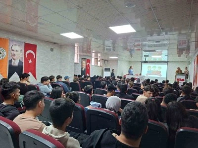 &Ouml;ğrencilere sağlıklı yaşam k&uuml;lt&uuml;r&uuml; eğitimi verildi