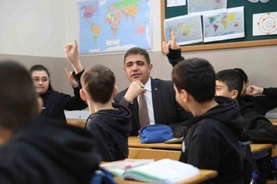 Öğrencilere Vali sürprizi