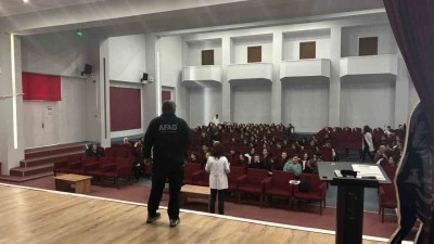 &Ouml;ğrencilere y&ouml;nelik afetler ve yangınlarla ilgili eğitimler devam ediyor