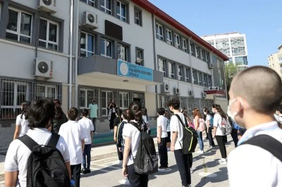 Okullarda ilk ders saat kaçta?