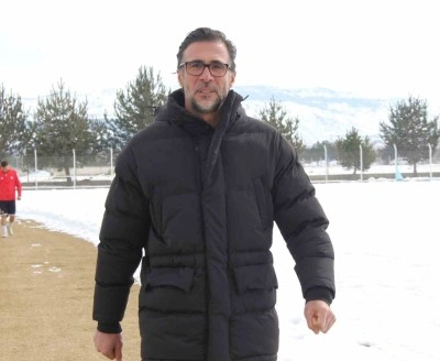 Ömer Erdoğan: "Konyaspor maçını kesinlikle kazanmalıyız"