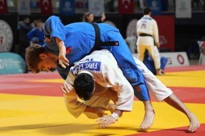 OM&Uuml;&rsquo;l&uuml; judocu, T&uuml;rkiye &uuml;&ccedil;&uuml;nc&uuml;s&uuml; oldu