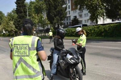 Bir haftada 17 binden fazla araç ve sürücüsü denetlendi
